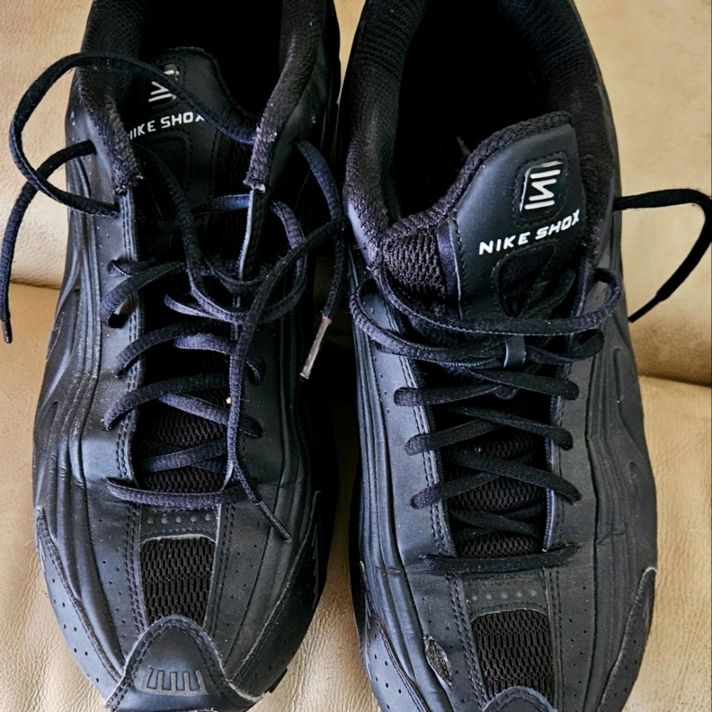 Nike Shox